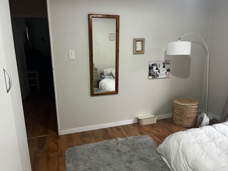 3 Bedroom Property for Sale in Onder Papegaaiberg Western Cape